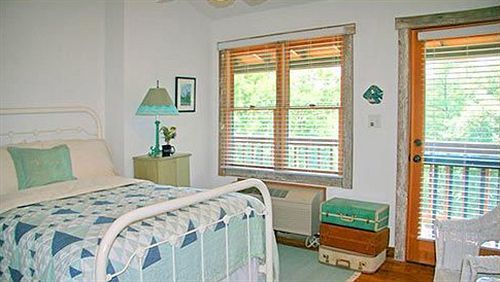 Bent Creek Lodge Bed & Breakfast Luaran gambar