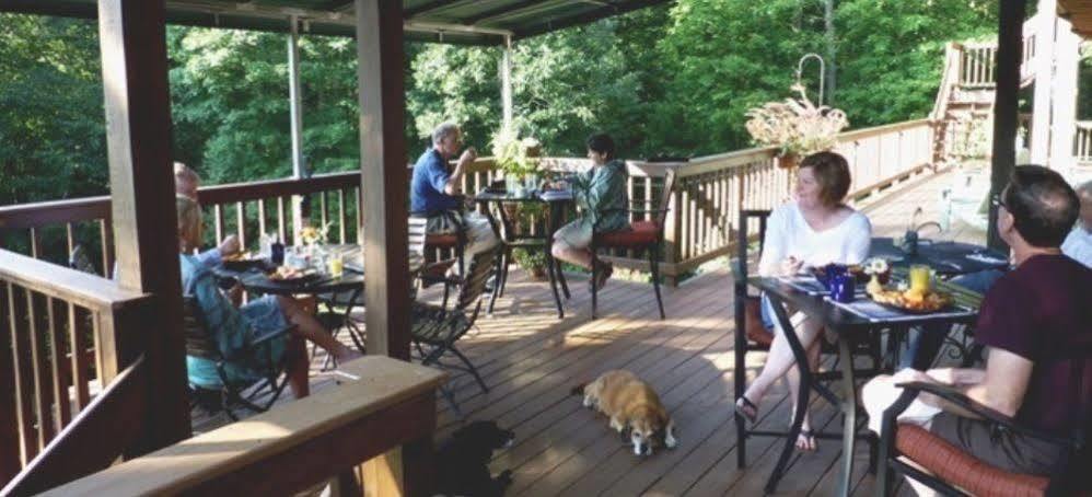 Bent Creek Lodge Bed & Breakfast Luaran gambar